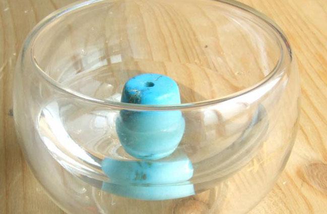 绿松石泡水图片鉴别