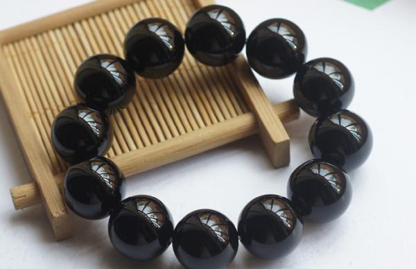 黑玉髓图片价格黑玉髓是什么功效与作用